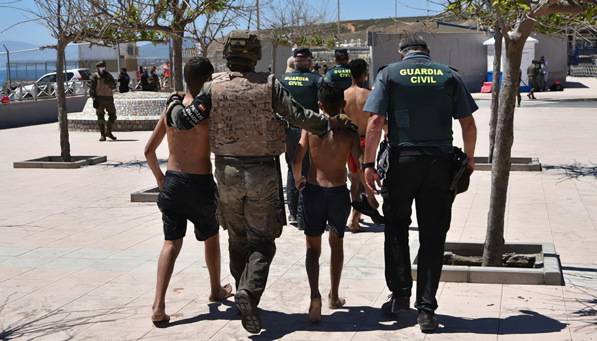 expulsión de menores